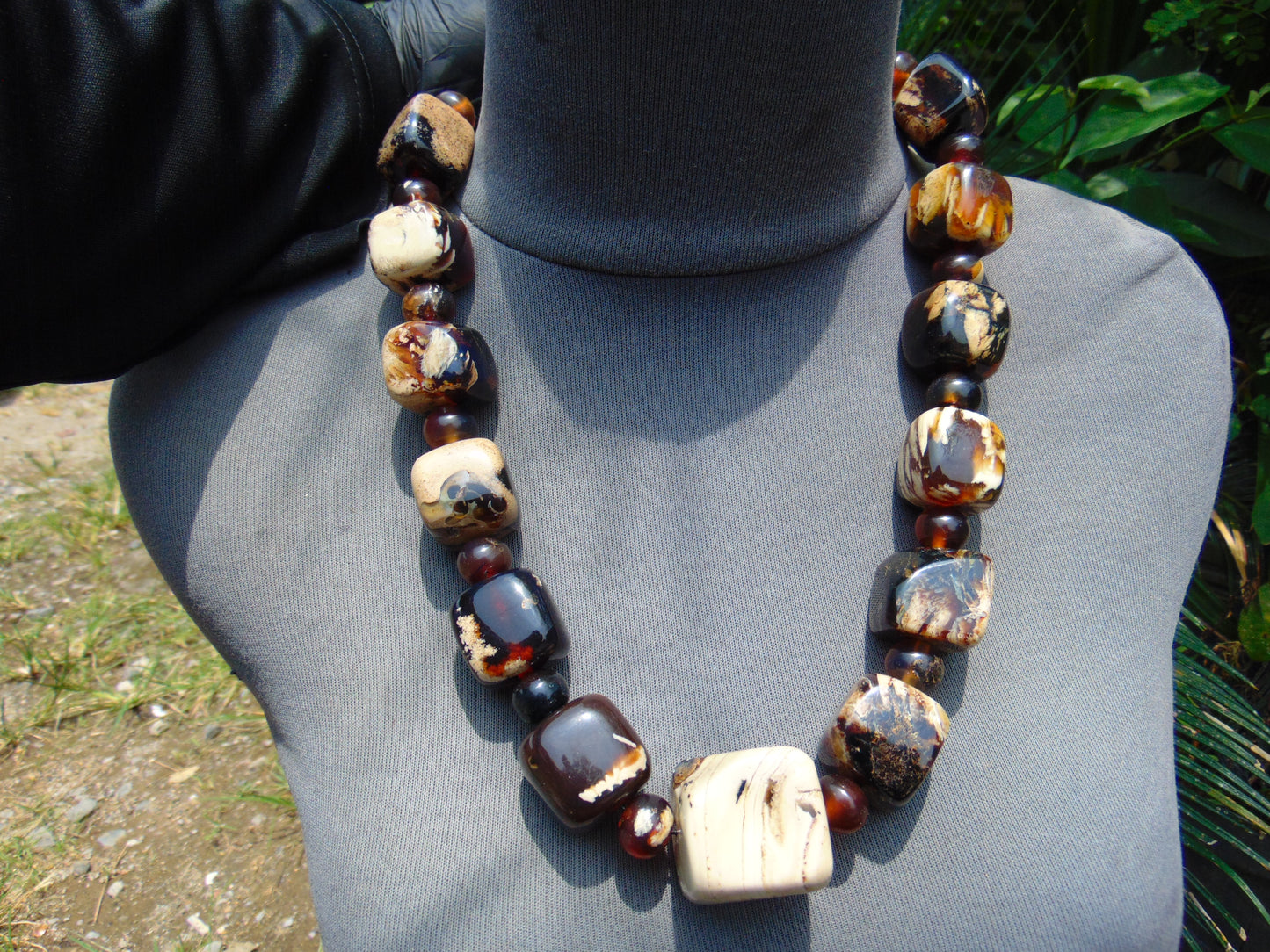 156 gr 27 beads Big Necklace Indonesian red white Amber for Healing AWKK10