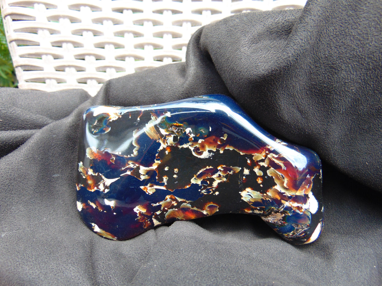 405 Gr Full Polished Indonesia Blue Amber for Healing ML64
