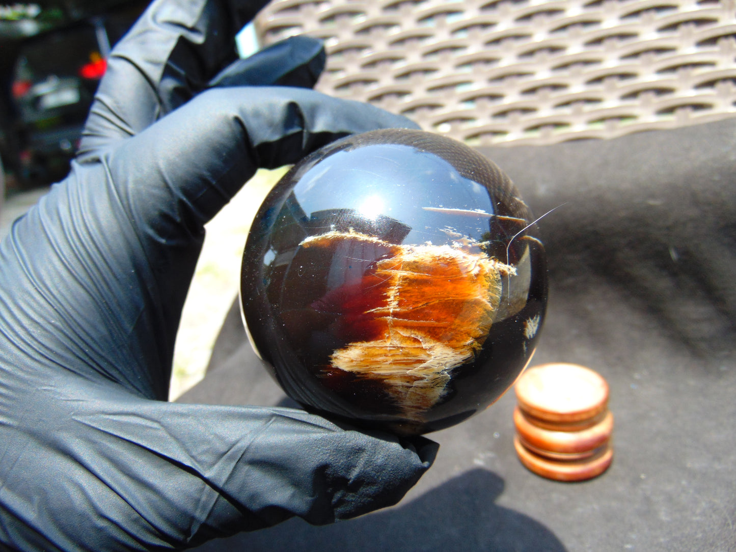 135 gr Shaped Ball Sphere 61 mm Indonesian Amber for Healing BL03