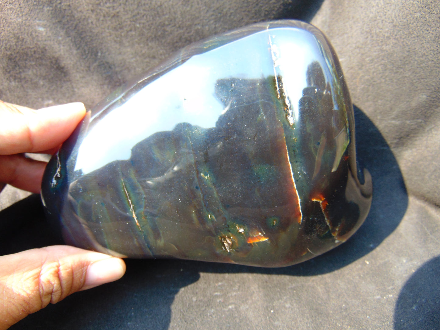 648 gram Full Polished 164x108x77 mm Indonesia Dark Blue Amber for Healing AJ1009