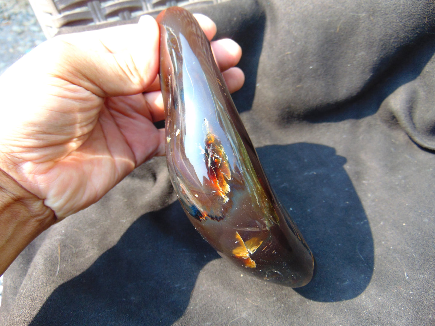 484 gram Full Polished 170x119x45 mm Indonesia Blue Caramel Amber for Healing AJ1010