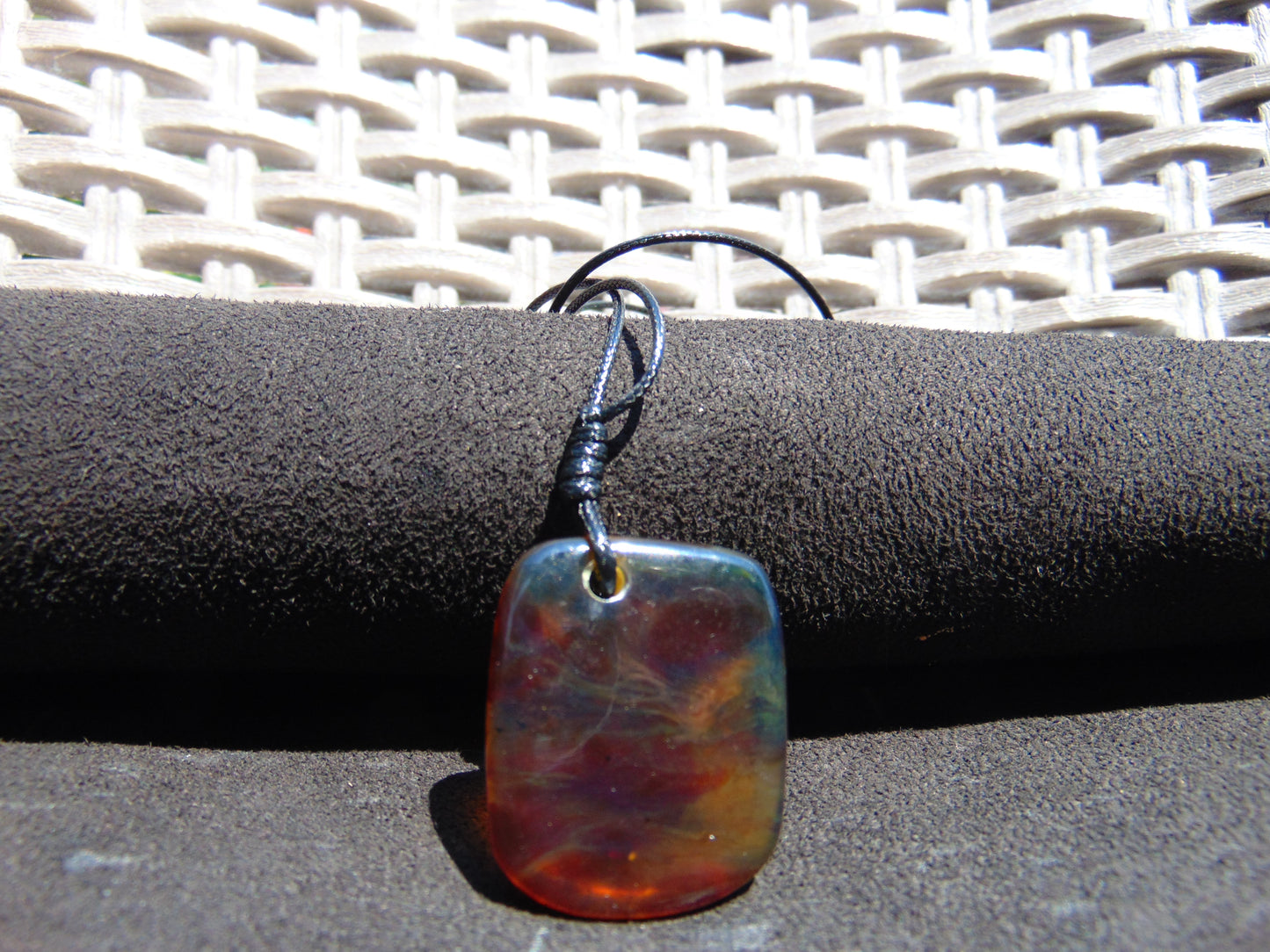 4 gr Pendant Indonesian orange Amber for Healing A547