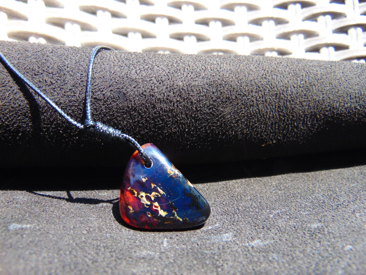 3 gr Pendant Indonesian orange Amber for Healing Y165
