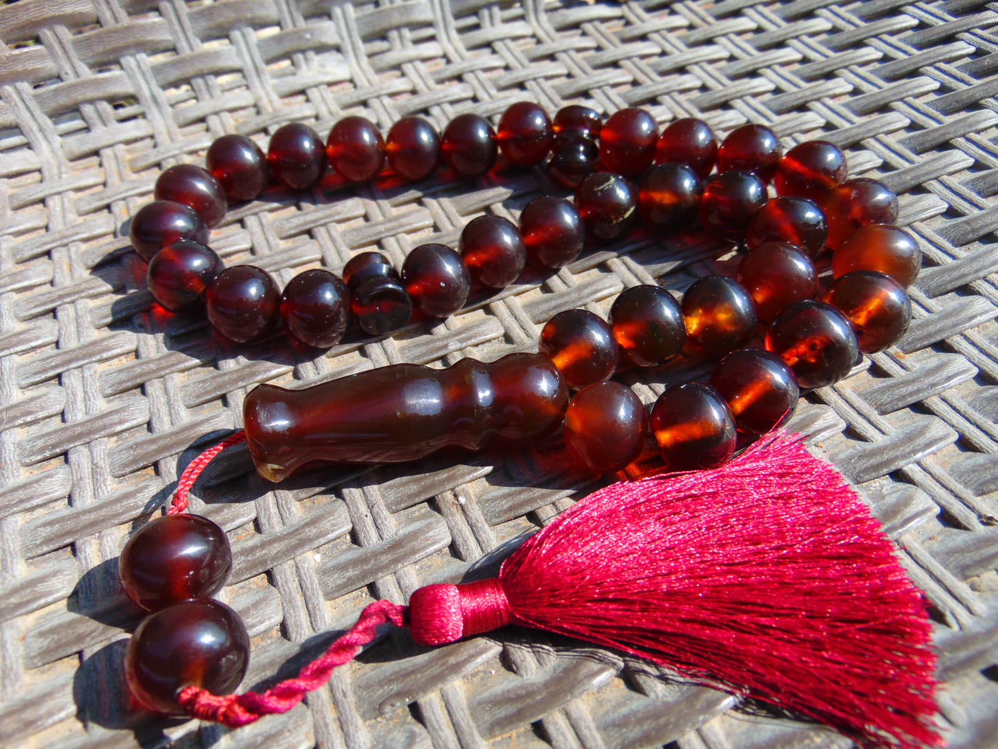 110 gr Big Tasbih Mesbah Rosary 33+2 Beads 18 mm Indonesian Cherry Red Amber for Healing Collection TB17i13