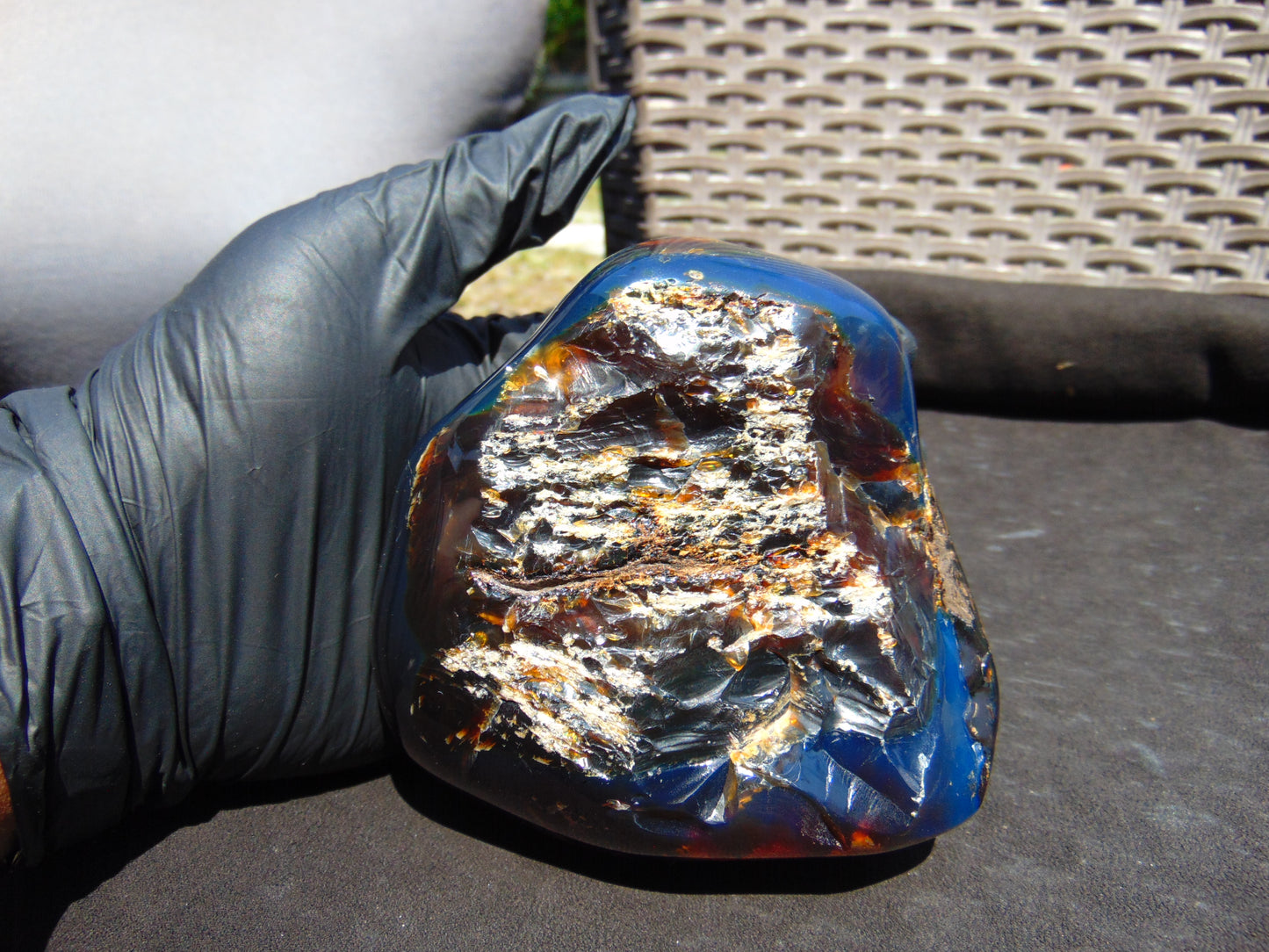 423 gram Full polished Indonesian Blue Amber for Healing ML65