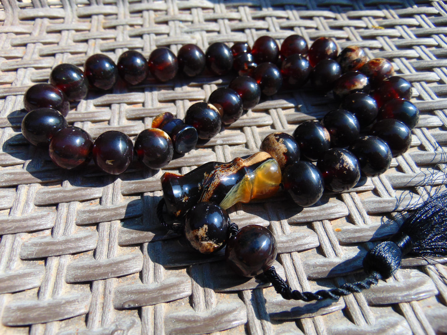 108 gr BIG Tasbih 33+3 Beads Mesbah Rosary Indonesian Dark WHite Amber for Healing TB17i16