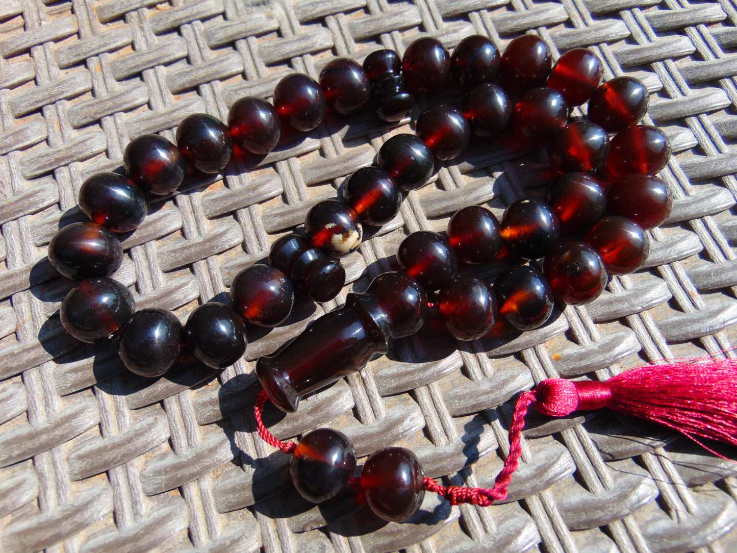 106 gr BIG Tasbih 36 Beads Mesbah Rosary Indonesian Red Amber for Healing TB17i8