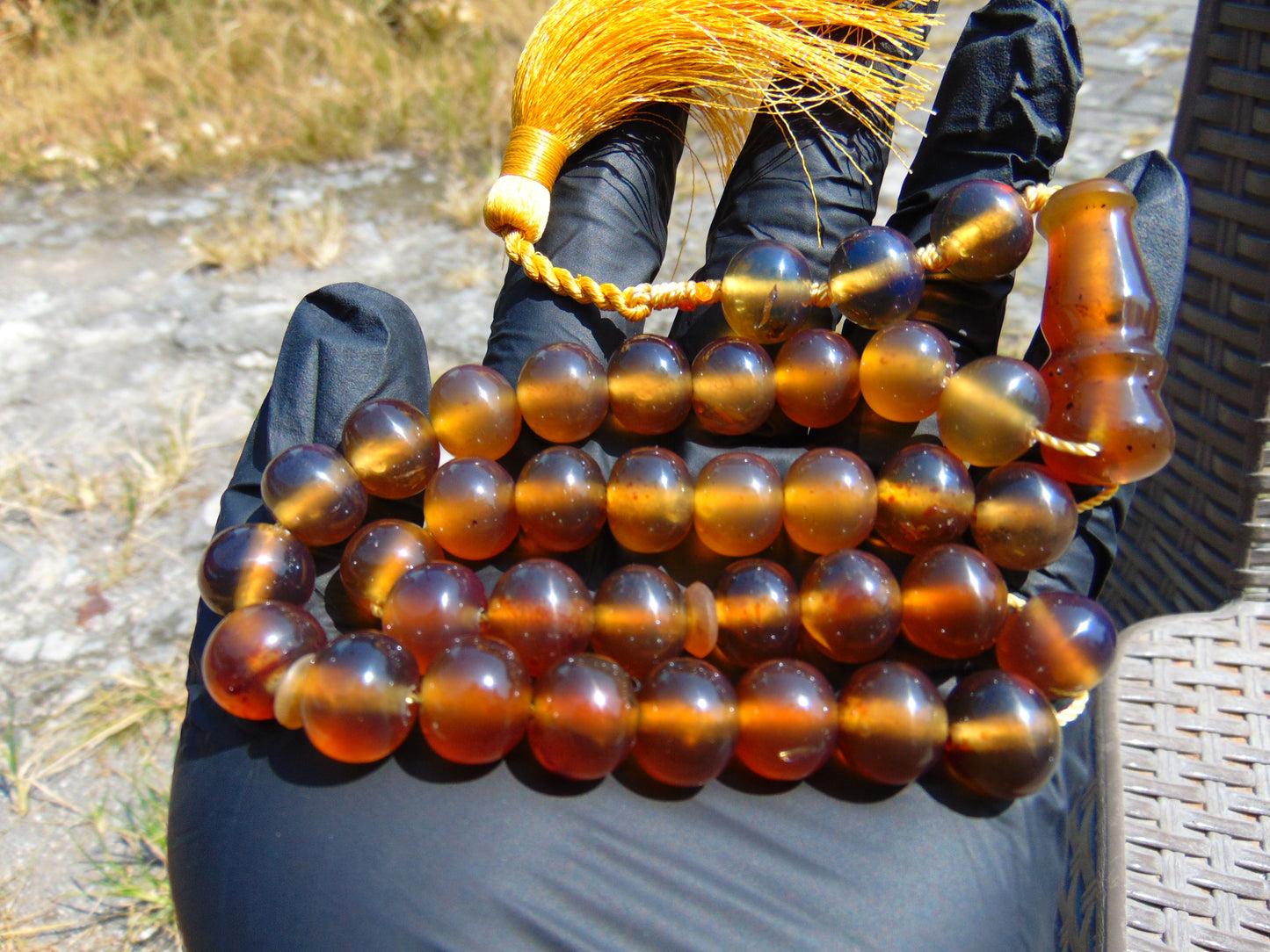 45 gr Hand Tasbih 33+3 Beads 12 mm Indonesian Yellow Bluish Amber for Healing TB12i2