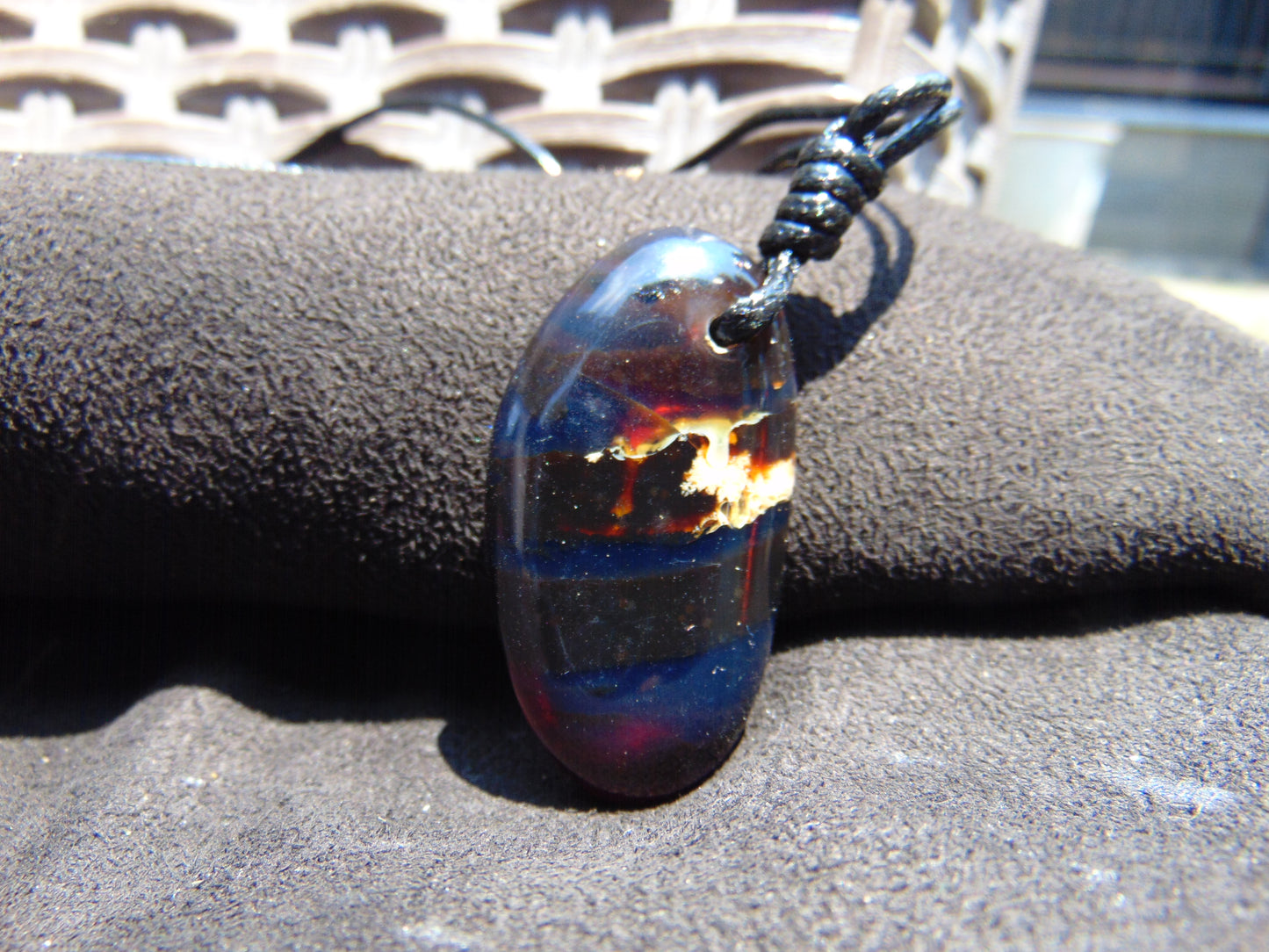 7 gr Pendant Indonesian Blue Amber for Healing A58