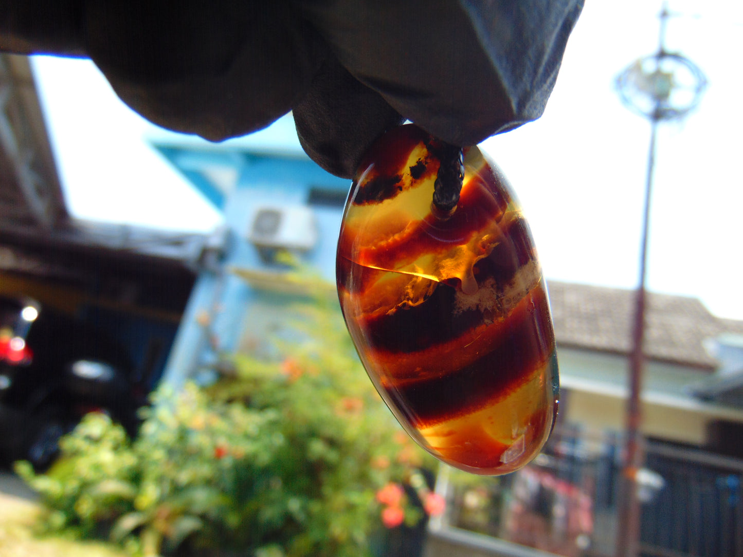 7 gr Pendant Indonesian Blue Amber for Healing A58