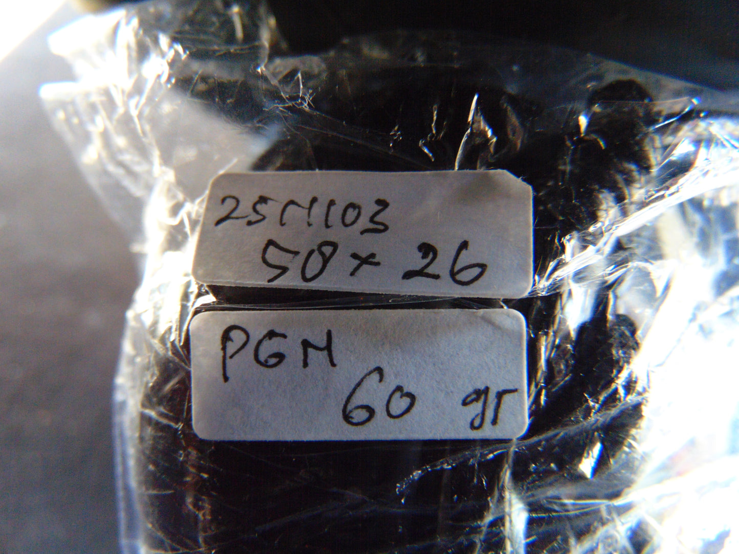 60 gr Donut Pendant Indonesian Amber for Healing 25N103