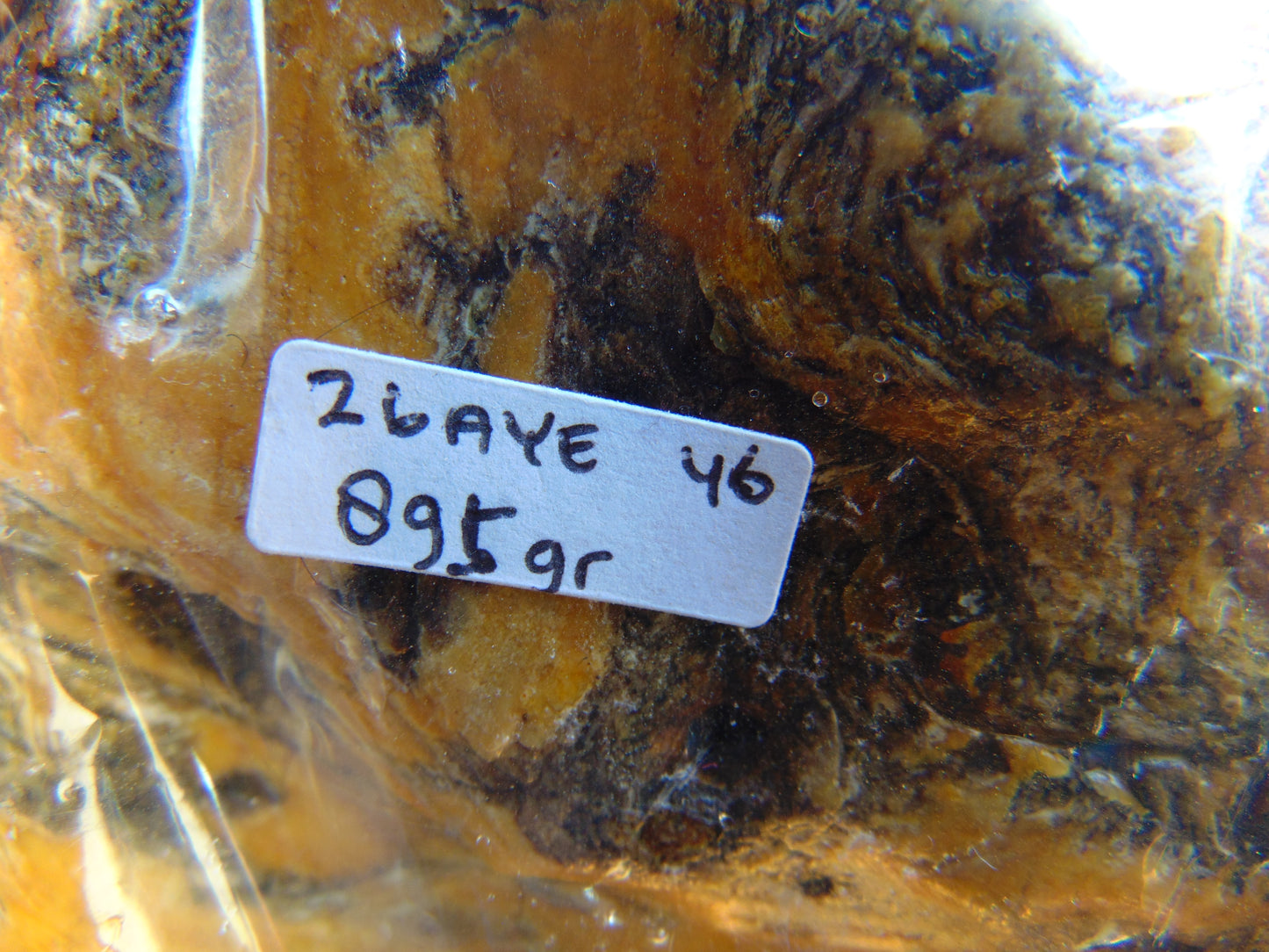 895 gram Polished Indonesia Yellow Aromatic Amber for Healing 26AYE46