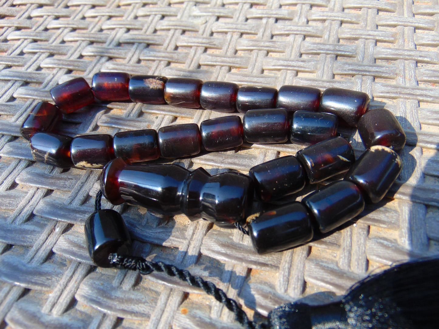 51 gr Komboloi Rosary 22+1 Beads 12x15 mm Indonesian Cherry Red Amber for Healing CO13