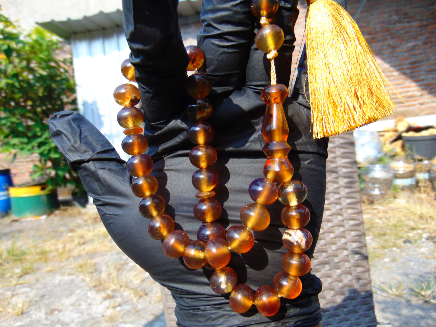 28 gr Hand Tasbih 33+2 Beads 10 mm Indonesian Yellow Bluish Amber for Healing TB10i7