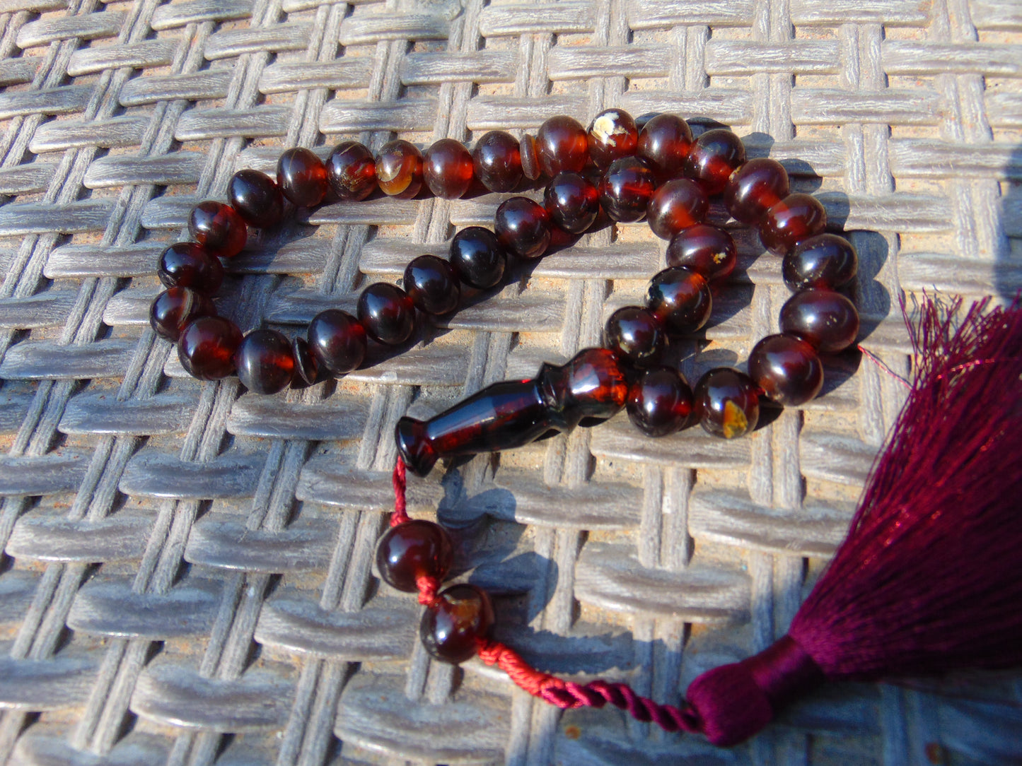27 gr Hand Tasbih 33+2 Beads 10 mm Indonesian Cherry Red Amber for Healing TB10i5