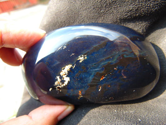 129 Gram full polished 180x60x25 mm Indonesia Blue Amber Y5