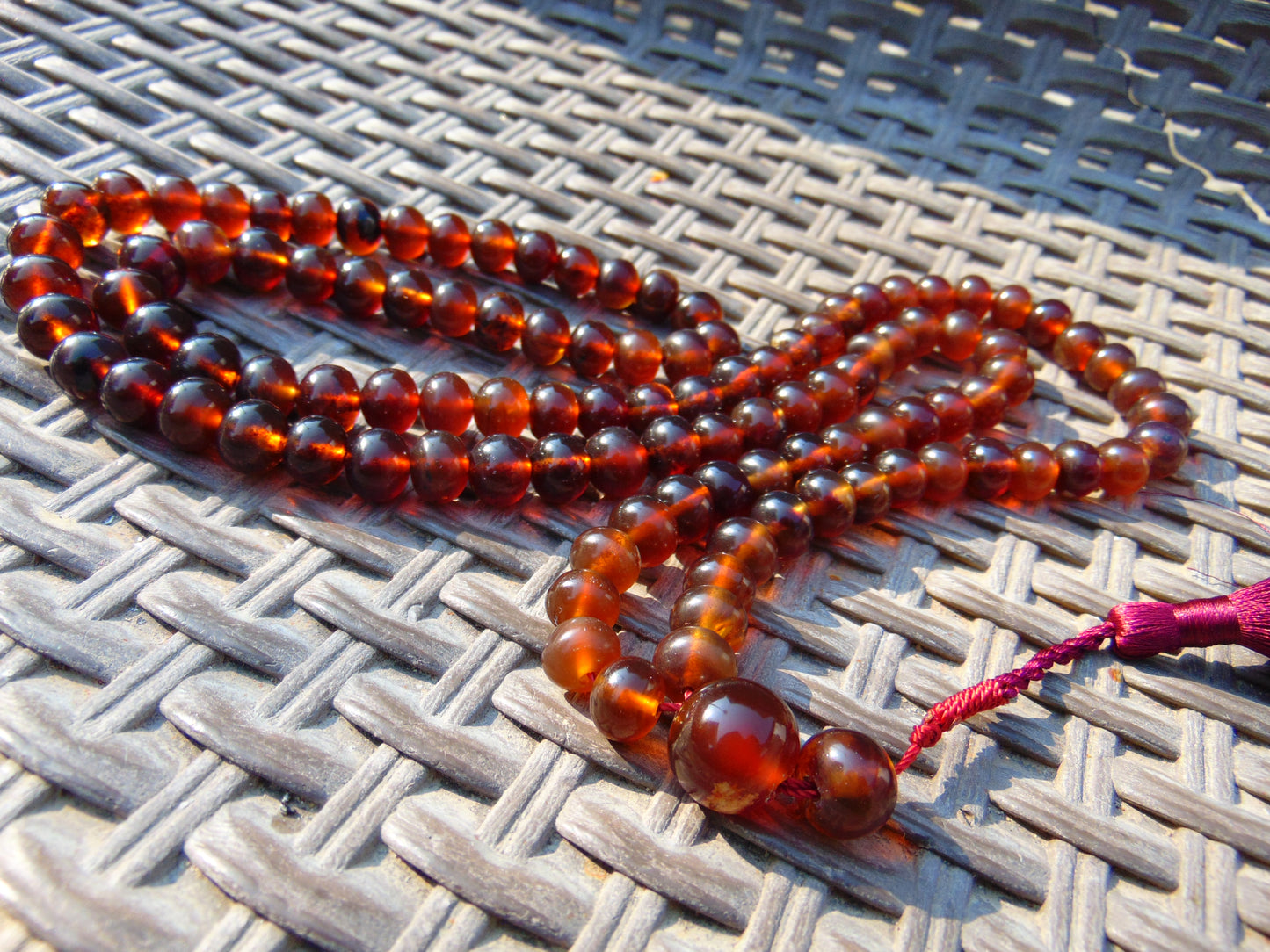 72 gram 108 Beads 10 mm Mala Buddha Necklace for Yoga Meditation Indonesian Red Amber for Healing MB23
