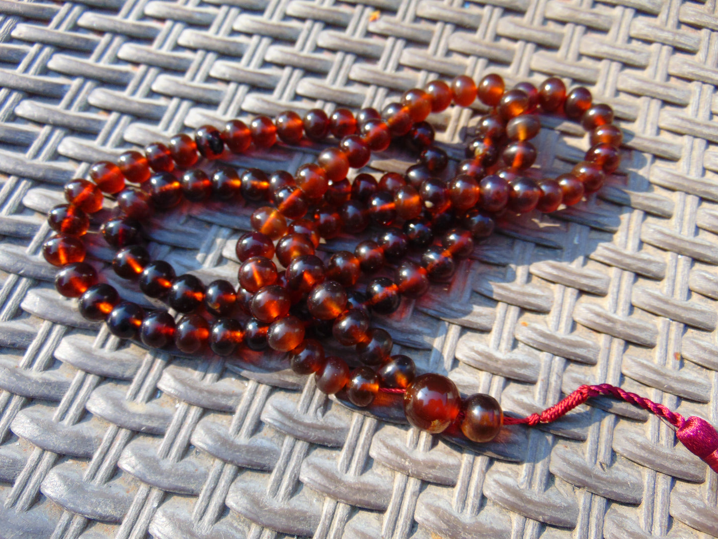 72 gram 108 Beads 10 mm Mala Buddha Necklace for Yoga Meditation Indonesian Red Amber for Healing MB23
