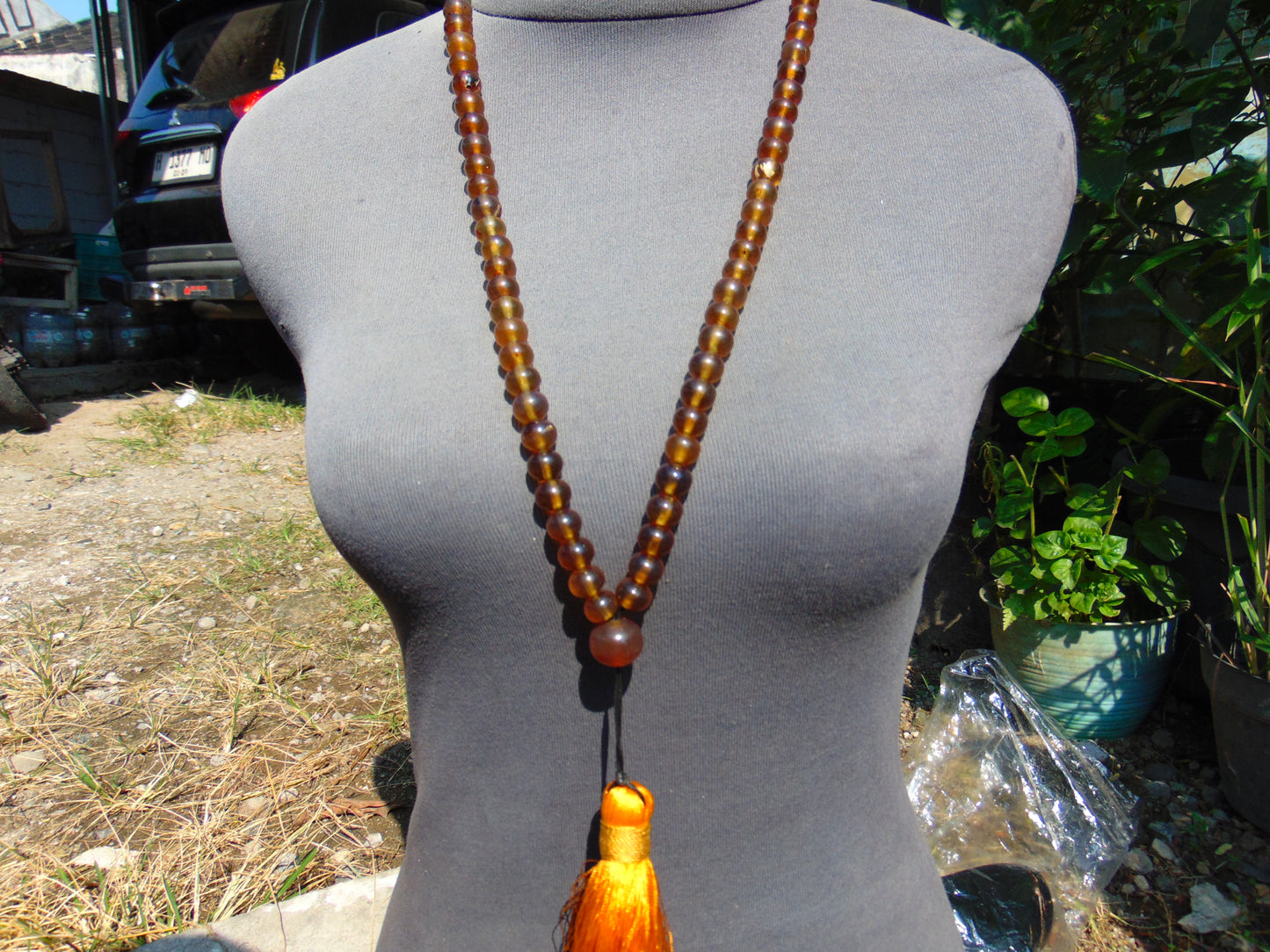 61 gram 108 Beads 9 mm Mala Buddha for Yoga and Meditation Indonesian Yellow Amber for Healing BT03
