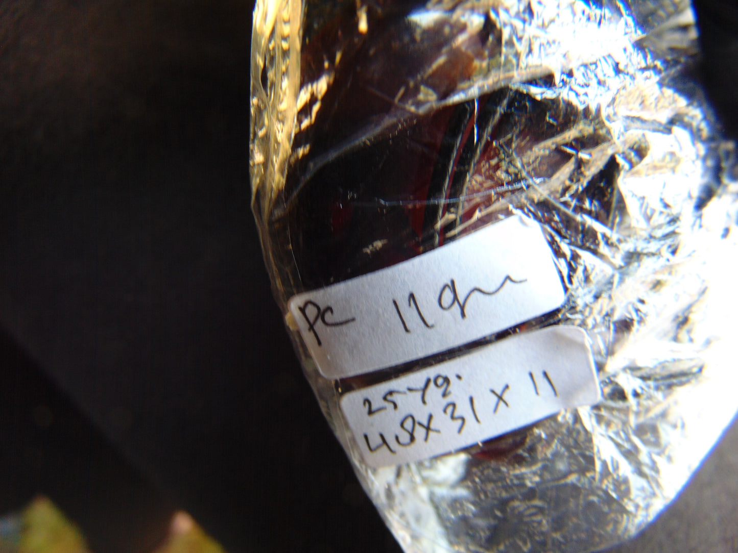 11 gr Comma Pendant Indonesian Blue Amber for Healing 25Y9