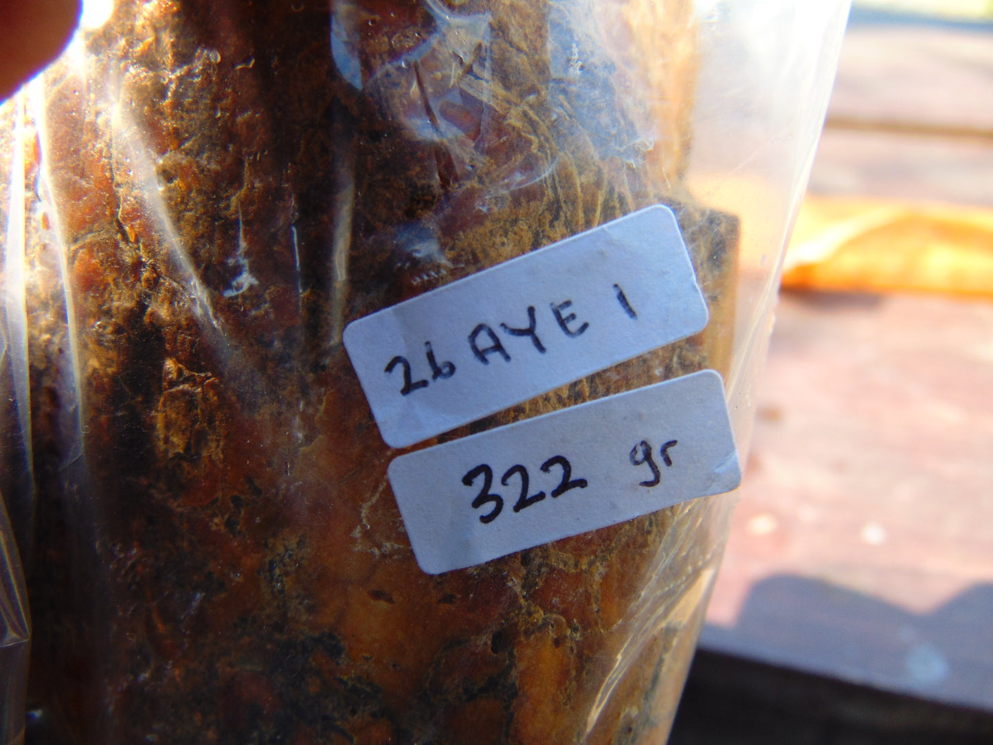 322 gram Polished Indonesia Yellow Aromatic Amber for Healing 26AYE1