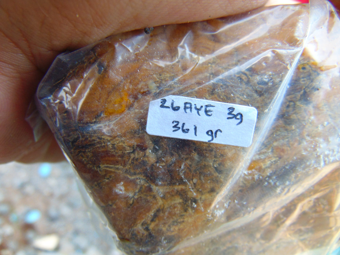 361 gram Polished Indonesia Yellow Aromatic Amber for Healing 26AYE39