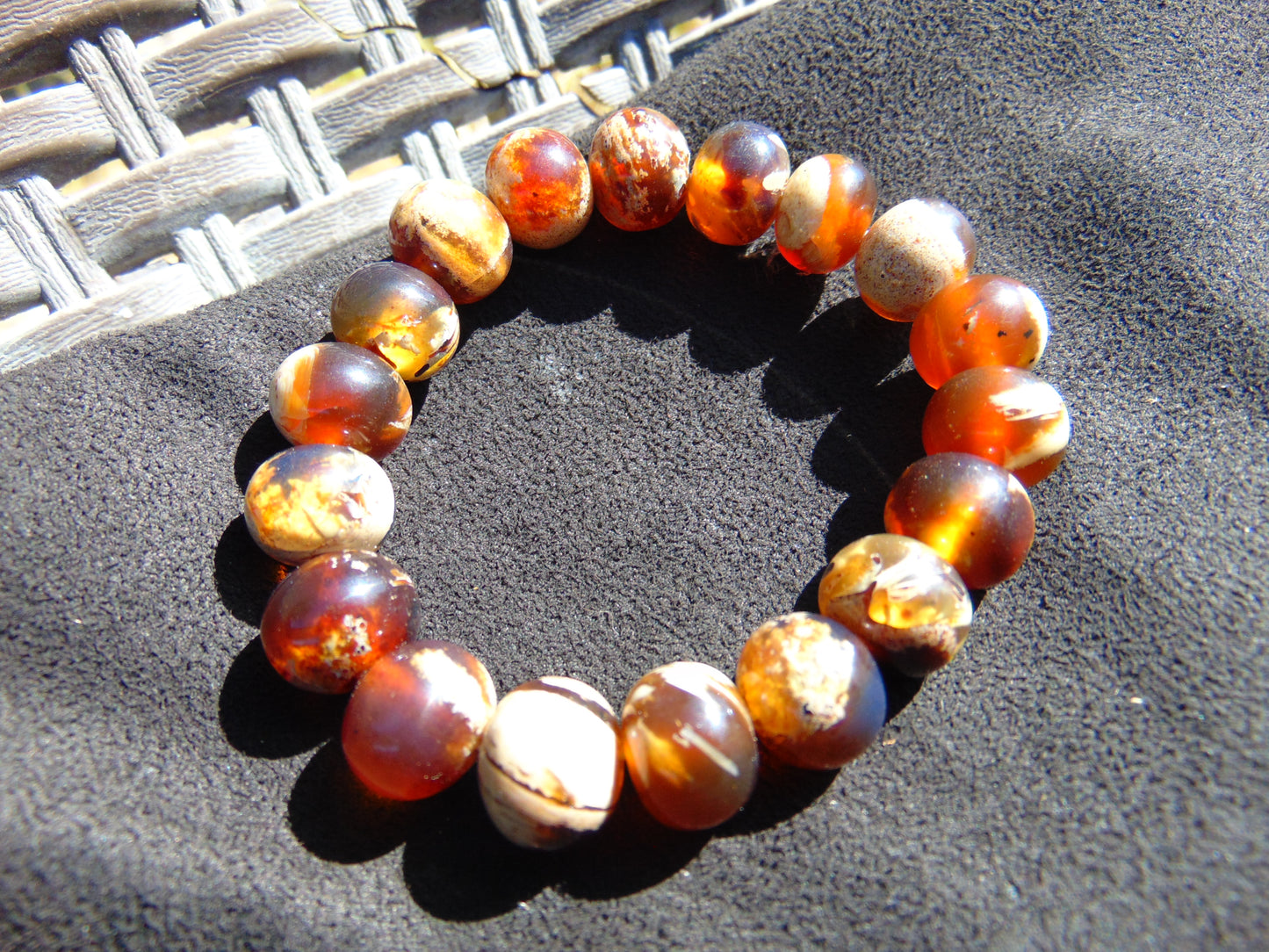18 Gram 18 small Beads Bracelet Indonesian Red White Amber for Healing SB20