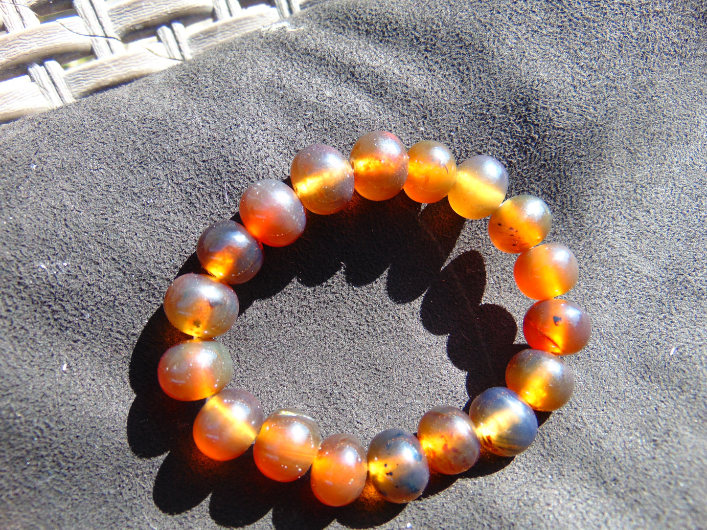 18 Gram 18 small Beads Bracelet Indonesian Yellow Bluish Amber for Healing SB18