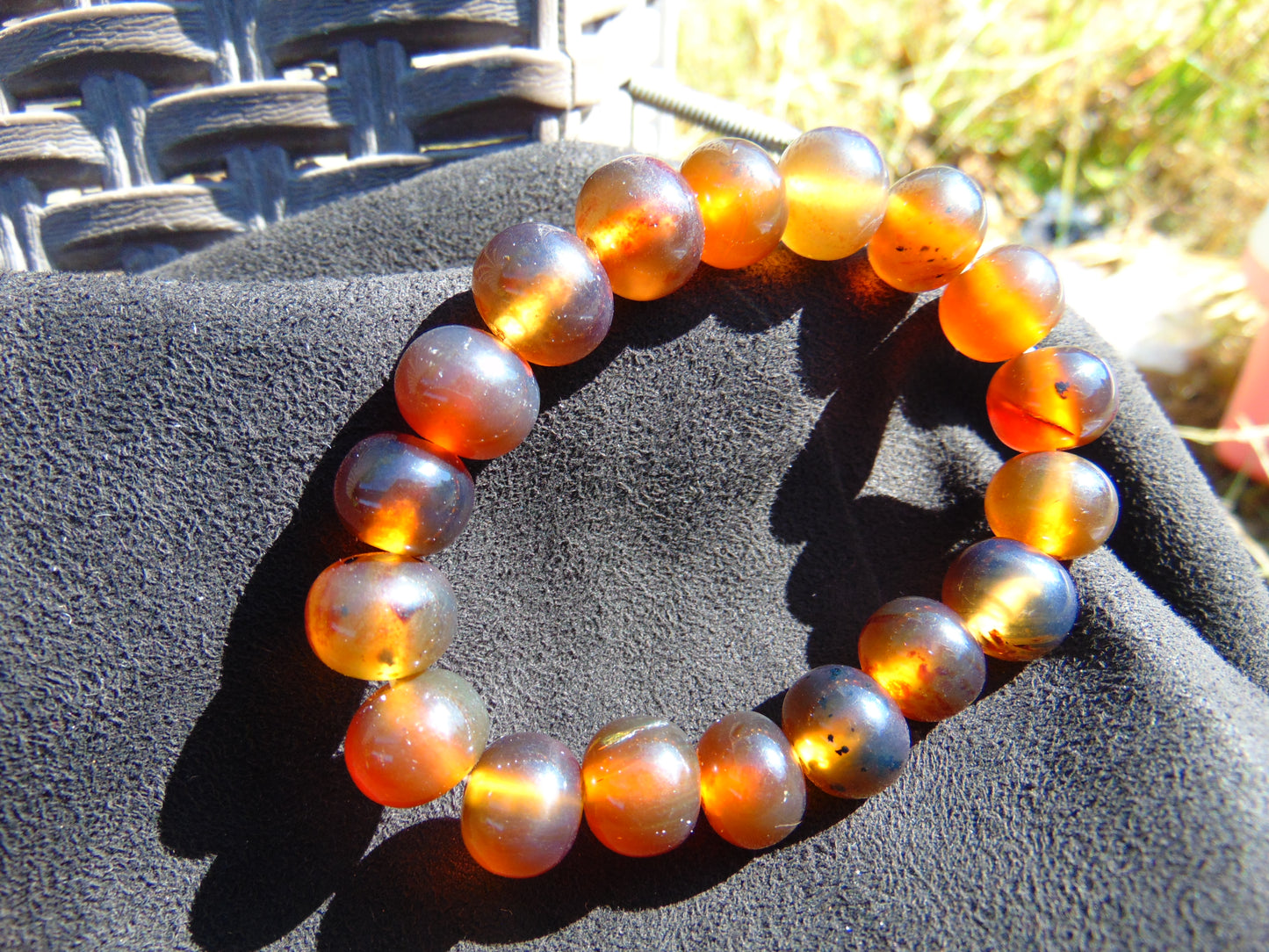 18 Gram 18 small Beads Bracelet Indonesian Yellow Bluish Amber for Healing SB18