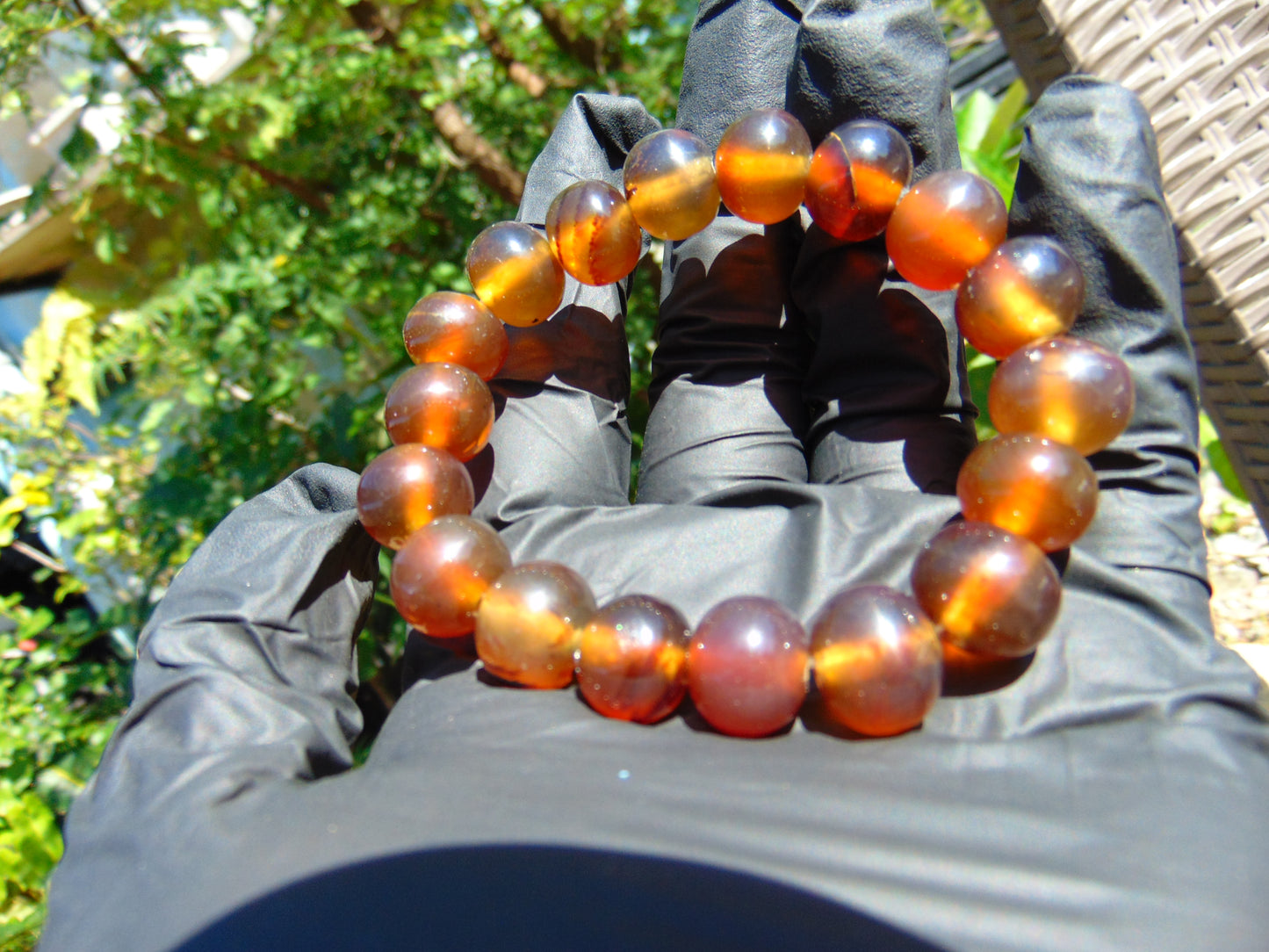 18 Gram 18 small Beads Bracelet Indonesian Yellow Bluish Amber for Healing SB18