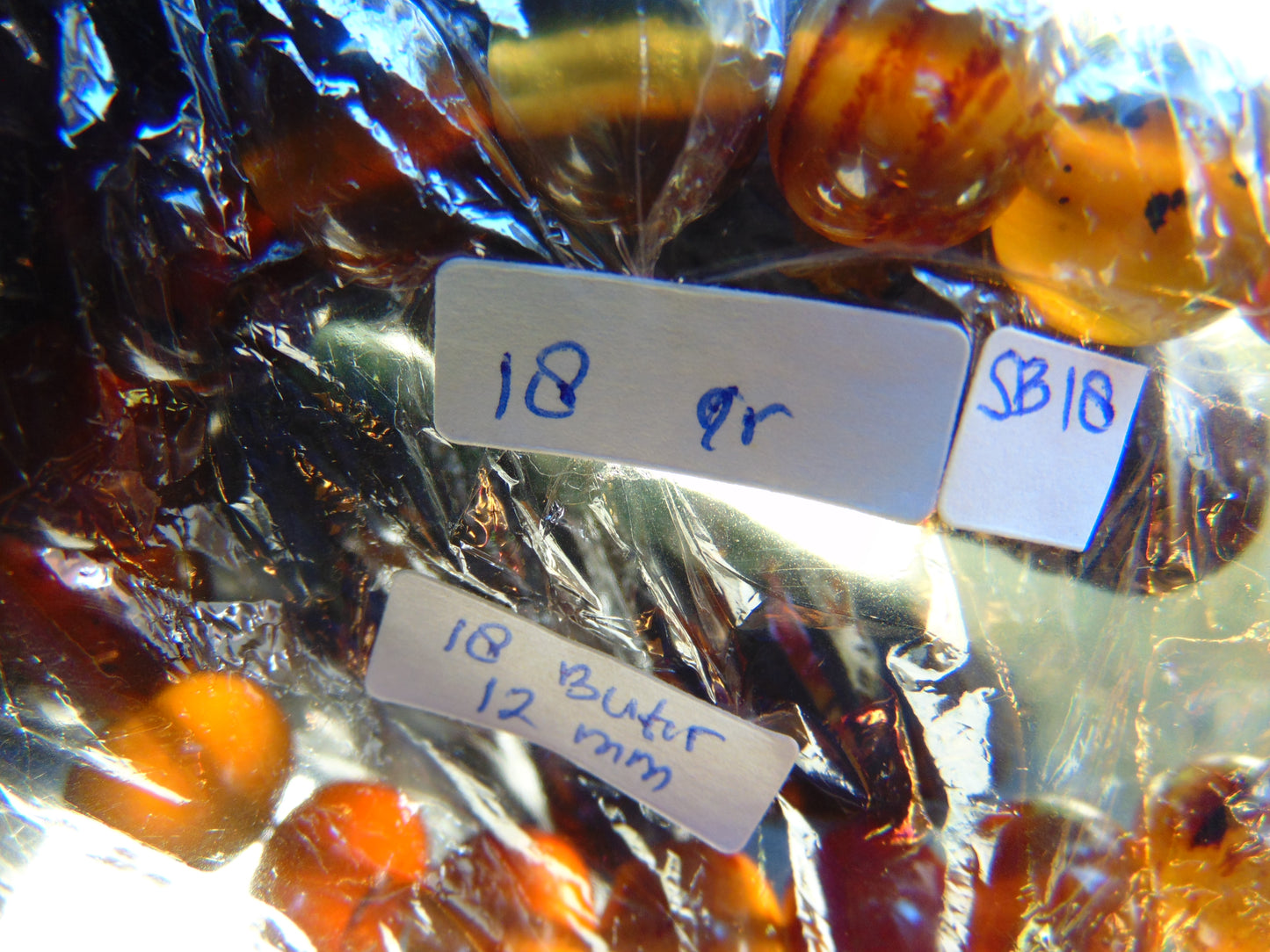 18 Gram 18 small Beads Bracelet Indonesian Yellow Bluish Amber for Healing SB18
