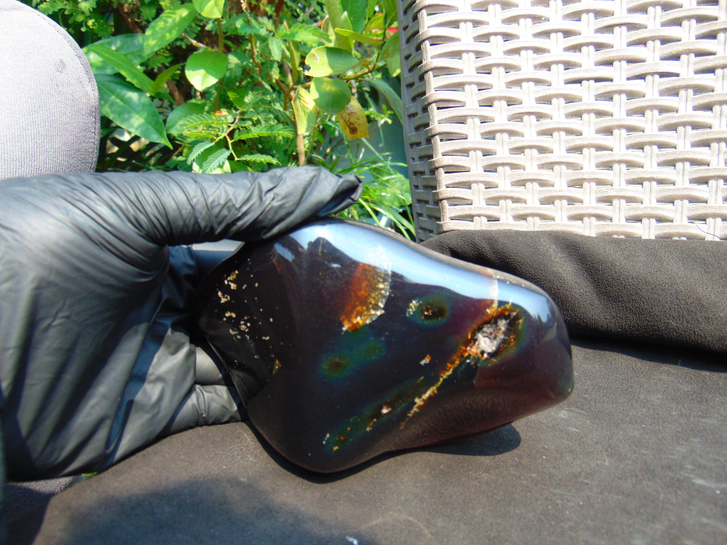 297 gram Full polished Indonesian Purple Blue Amber for Healing ar120