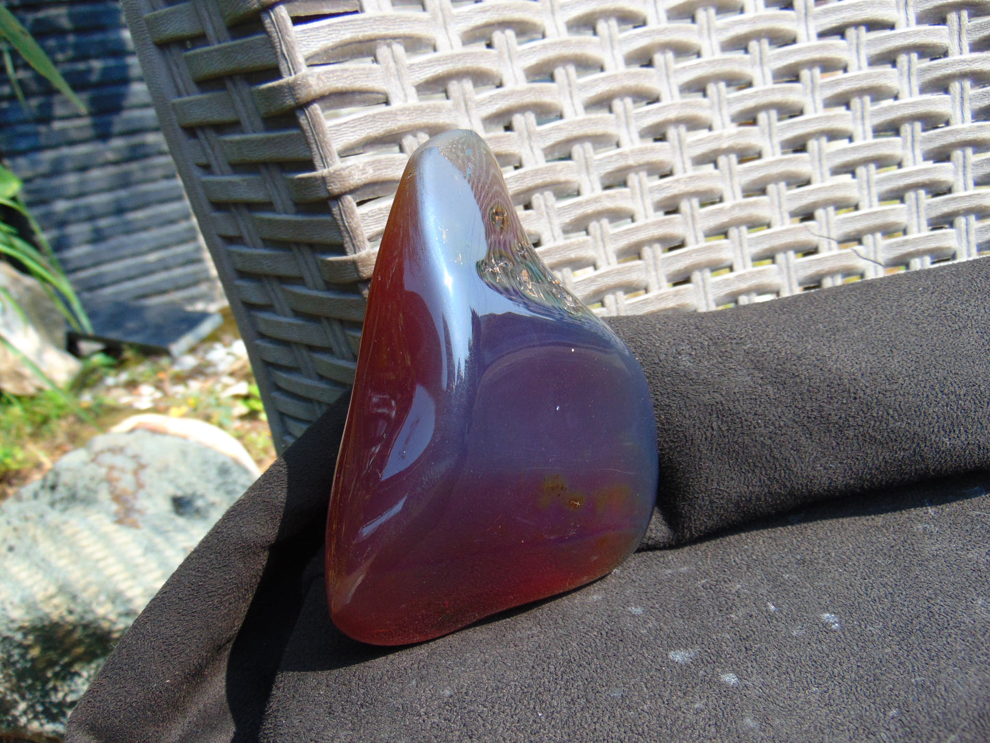 148 gram Full polished Indonesian Purple Amber for Healing AR118