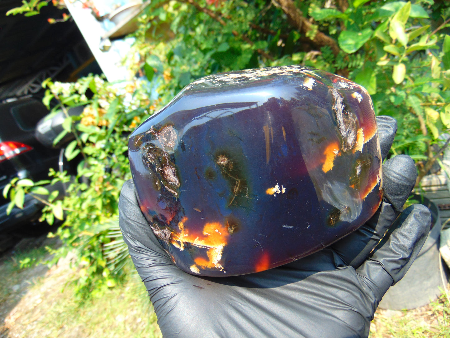460 gram Full polished Indonesian Purple Blue Amber for Healing ar117