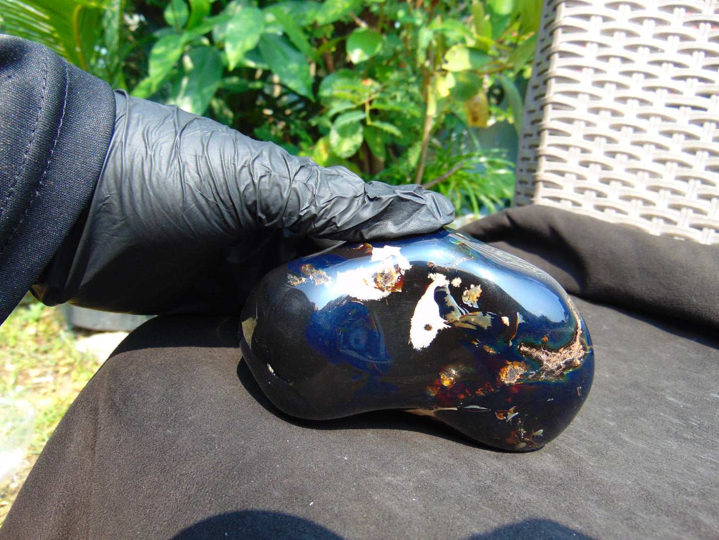 277 gram Full polished Indonesian Dark Blue Amber for Healing ML66