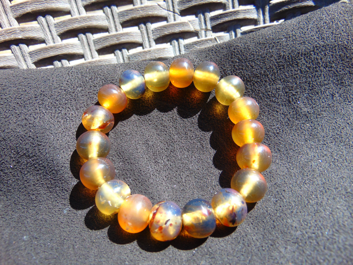 18 Gram 18 Small Beads Bracelet Indonesian Yellow Bluish Amber for Healing SB1