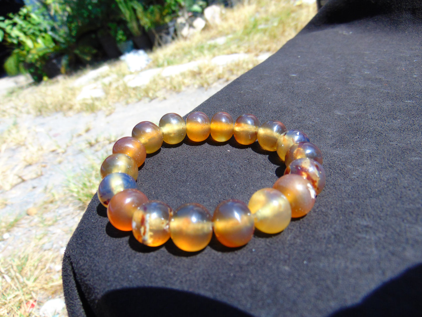 18 Gram 18 Small Beads Bracelet Indonesian Yellow Bluish Amber for Healing SB1