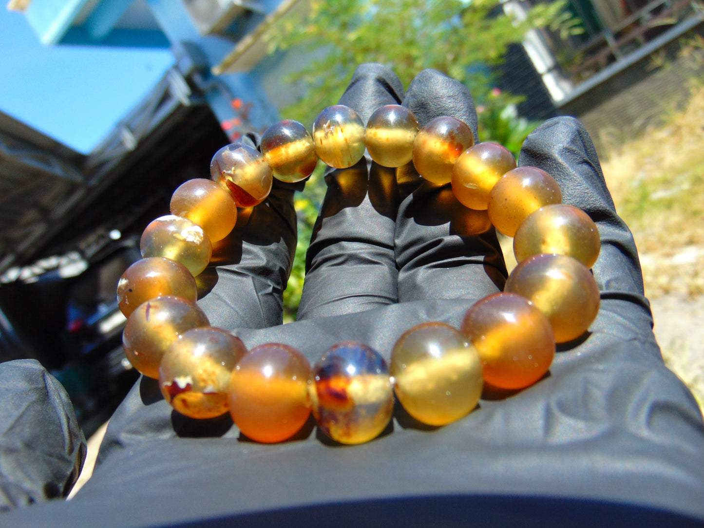 18 Gram 18 Small Beads Bracelet Indonesian Yellow Bluish Amber for Healing SB1