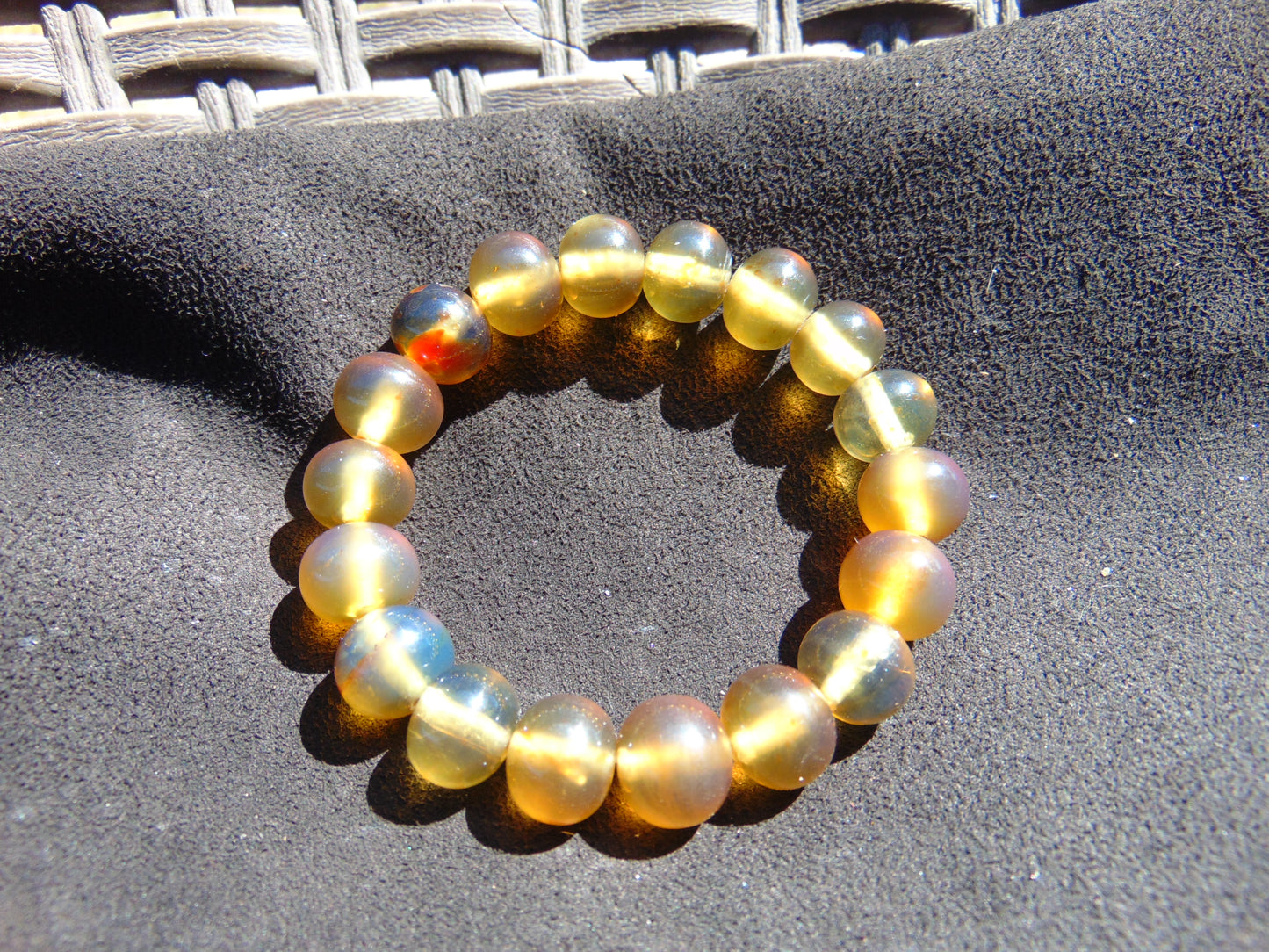18 Gram 18 Small Beads Bracelet Indonesian Yellow Bluish Amber for Healing SB10
