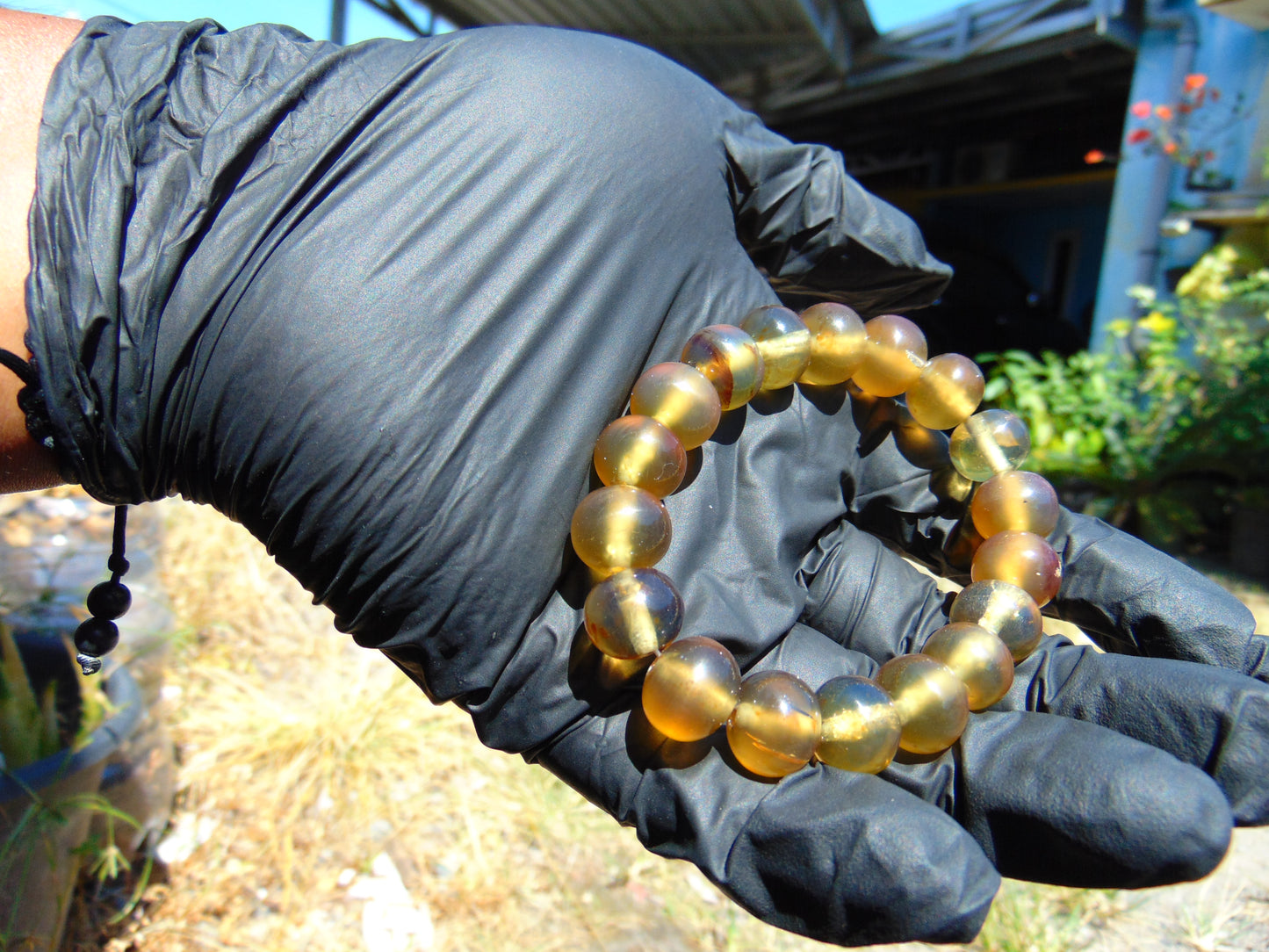 18 Gram 18 Small Beads Bracelet Indonesian Yellow Bluish Amber for Healing SB10