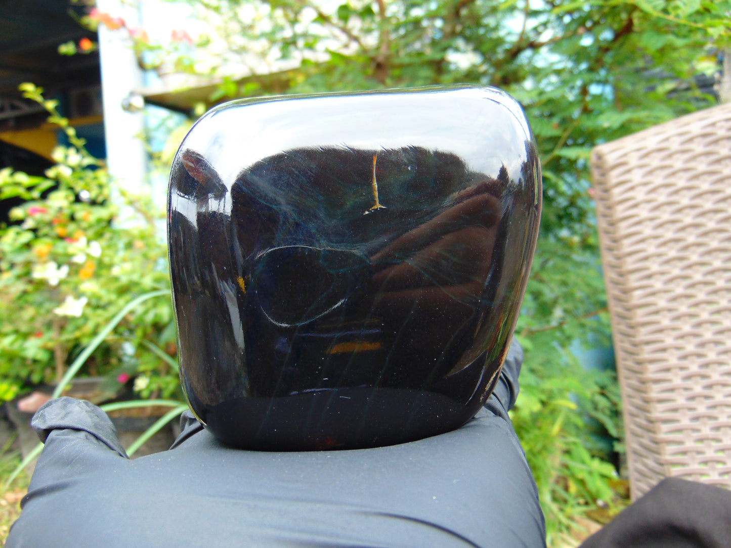 315 gram full polished 8x7x6 cm Indonesian Sumatra Dark Amber AR38
