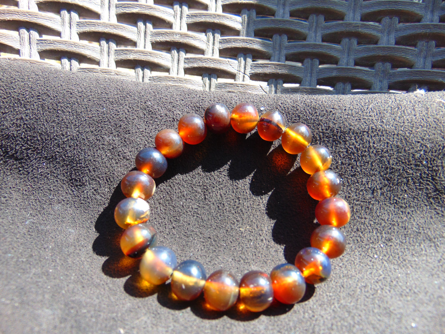 16 Gram 20 Small Beads Bracelet Indonesian Yellow Bluish Amber for Healing A672