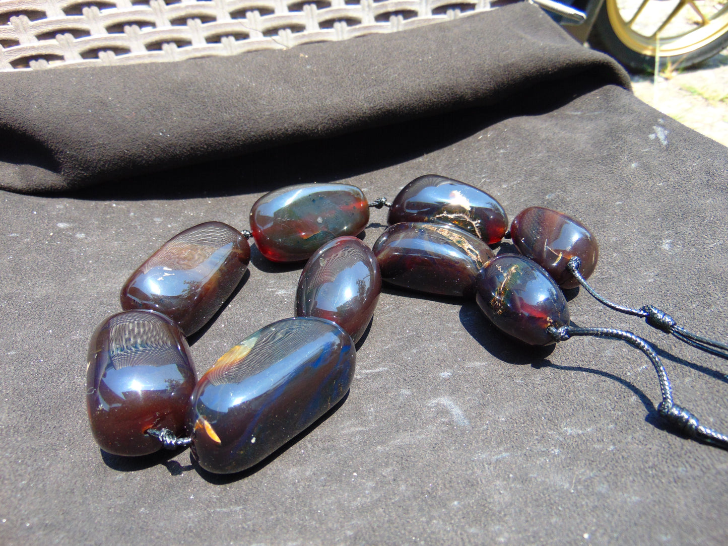 232 gr 9 beads Big Necklace Indonesian cherry red Amber for Healing A9K16