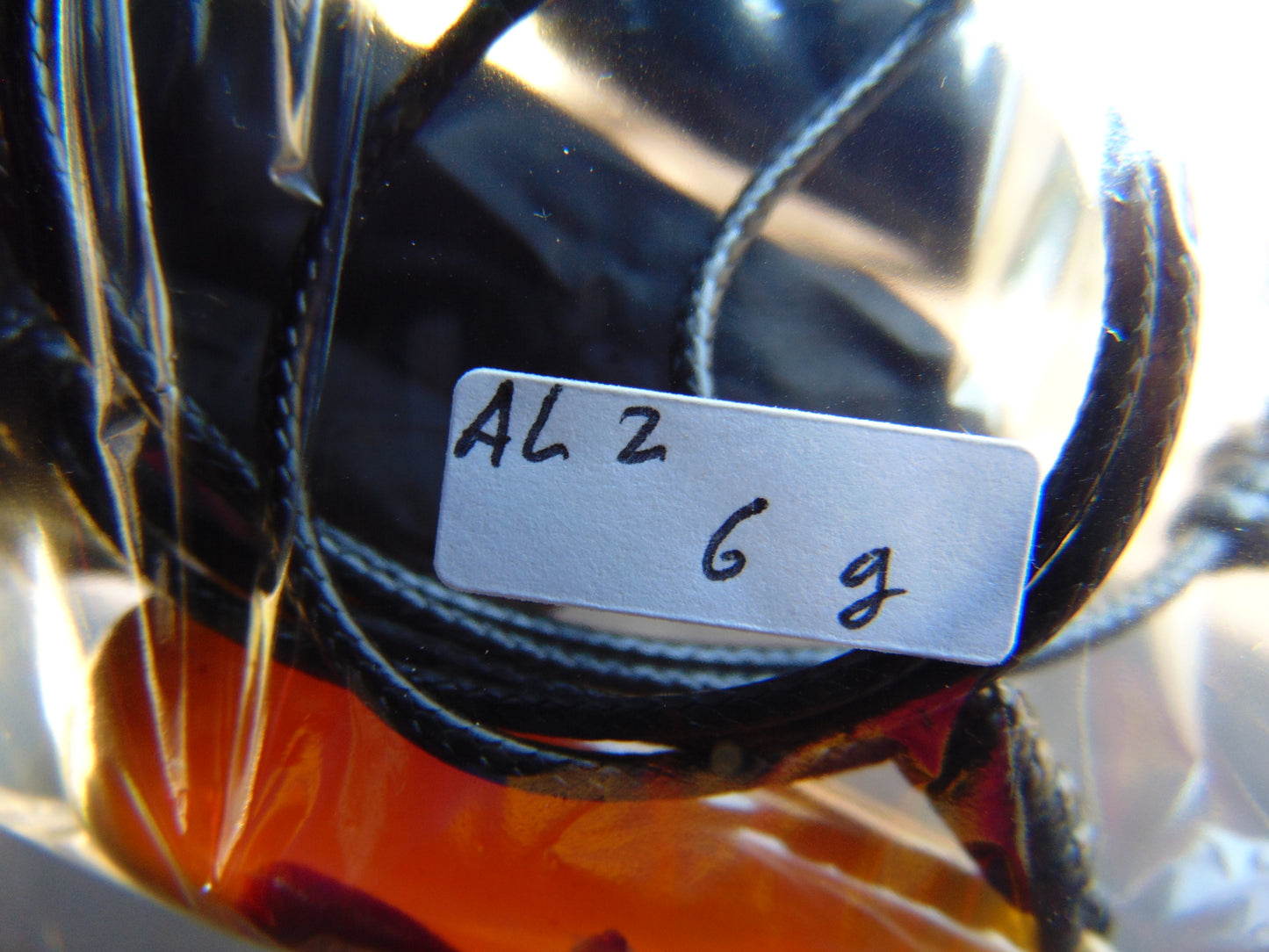 6 gr Teardrop Pendant Indonesian Amber for Healing AL2
