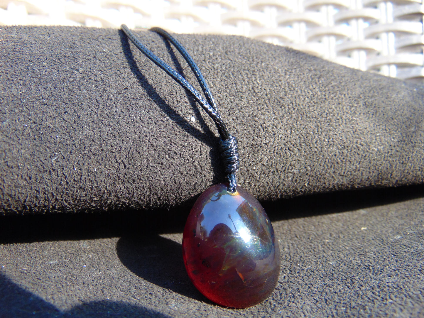 3 gram Pendant Indonesian Red Amber for Healing 25A166