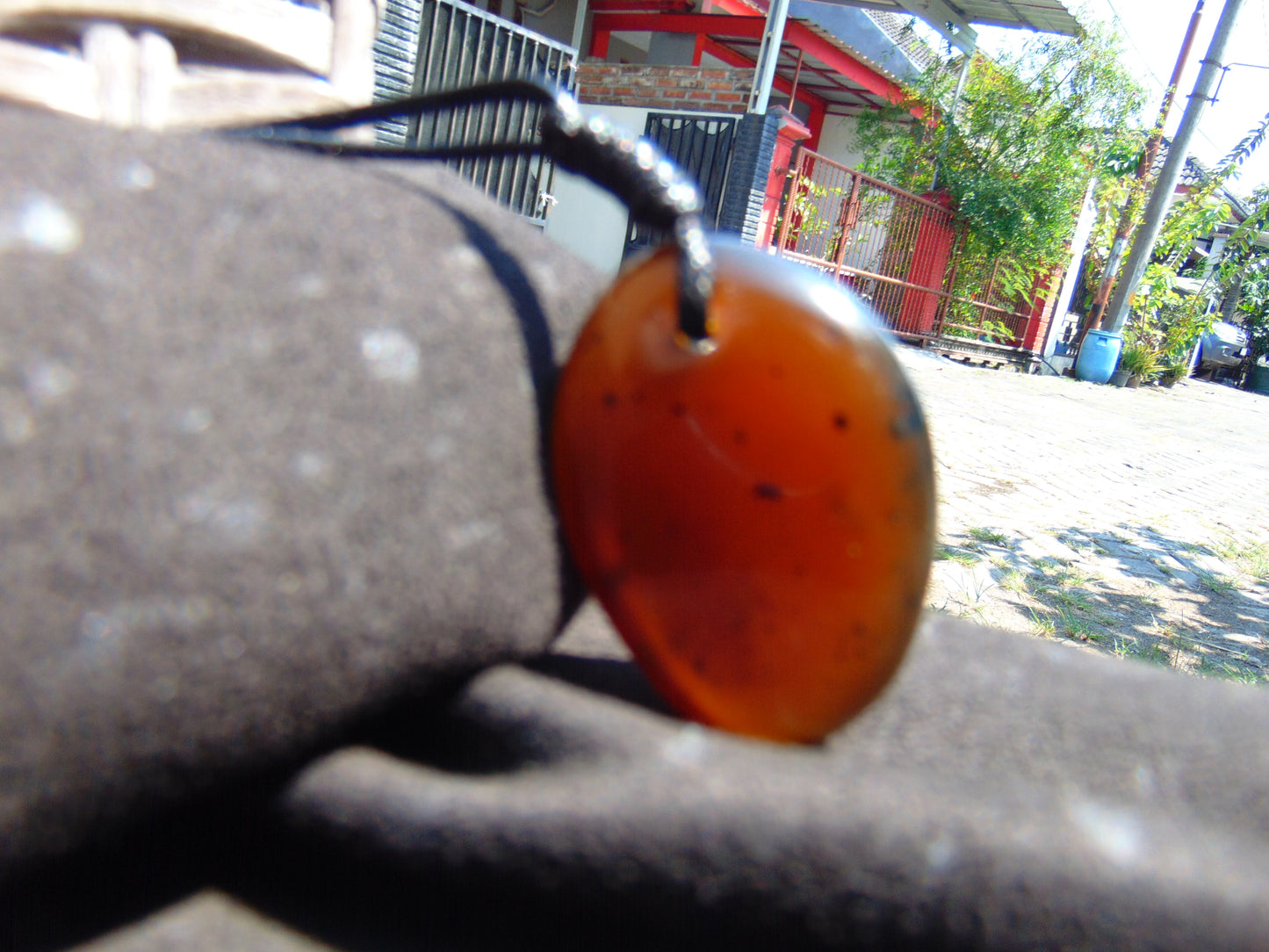 14 gr Pendant Indonesian Amber for Healing D5