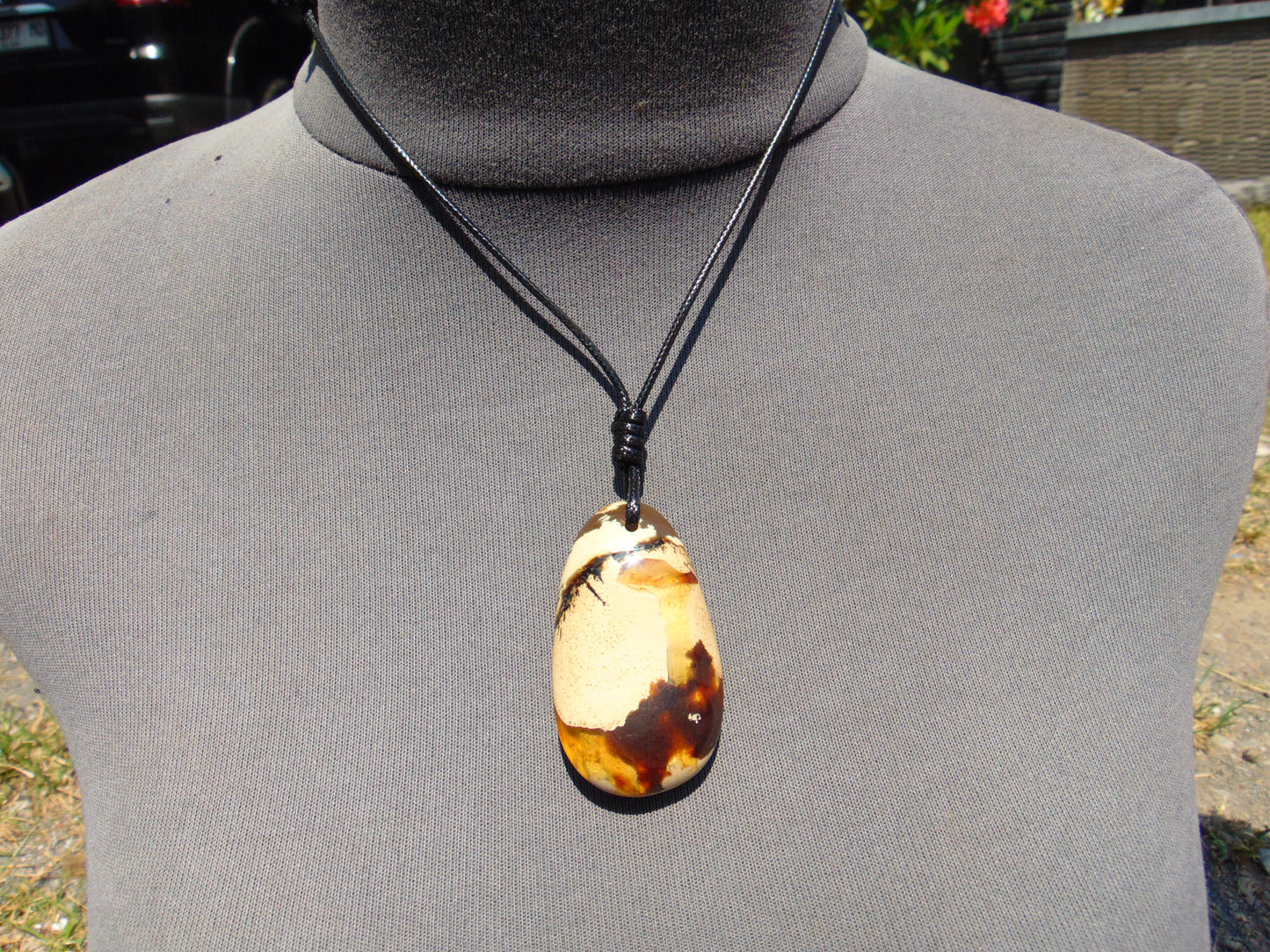 13 gr Teardrop Pendant Indonesian Amber for Healing A12