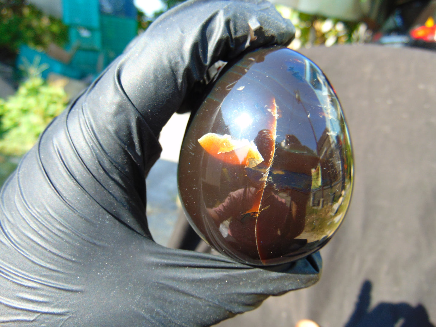 126 gr Shaped Egg 71x58 mm Indonesian Amber for Healing AJT385