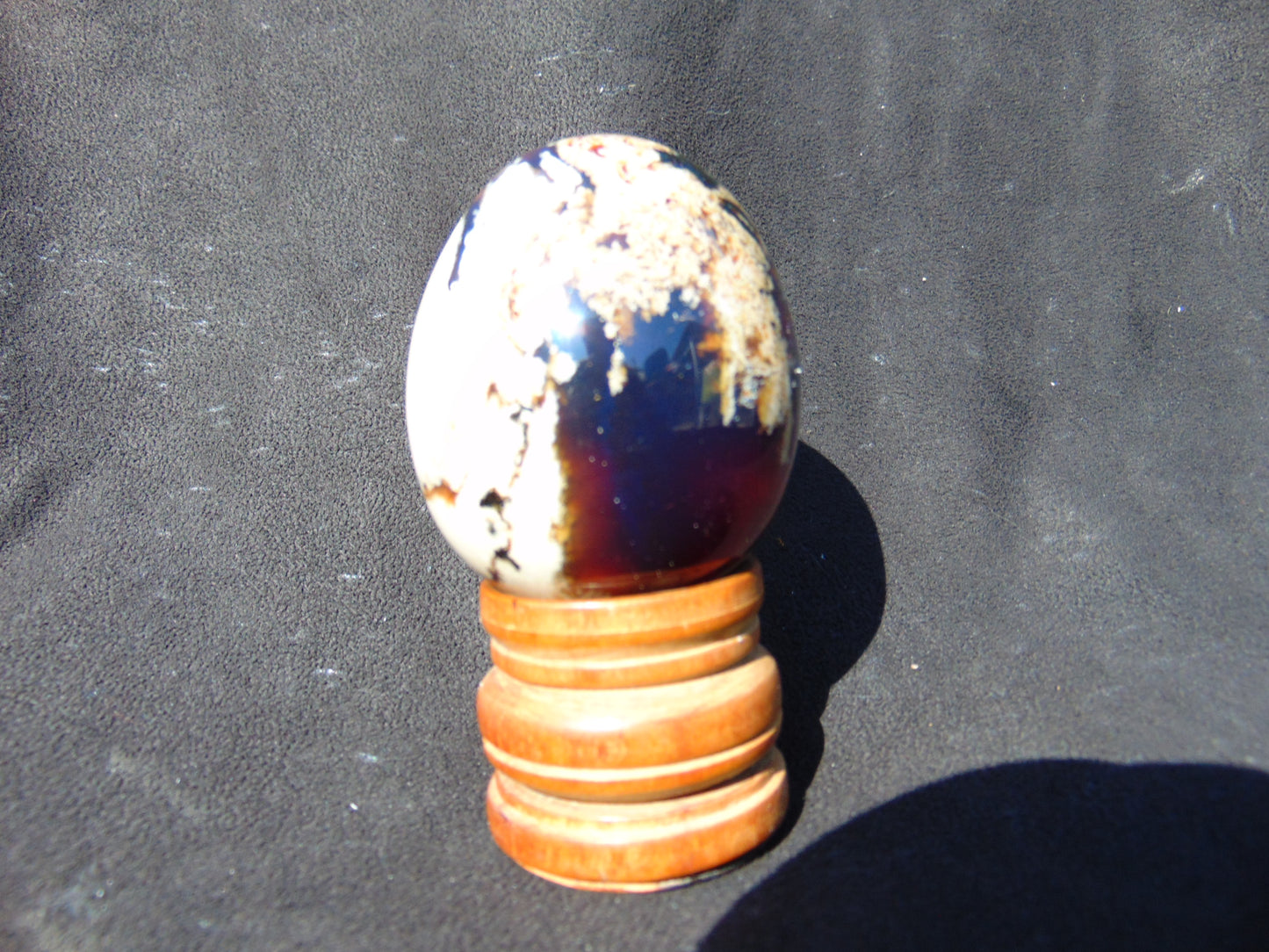 76 gr Shaped Egg 60x49 mm Indonesian White Blue Amber for Healing AJT375