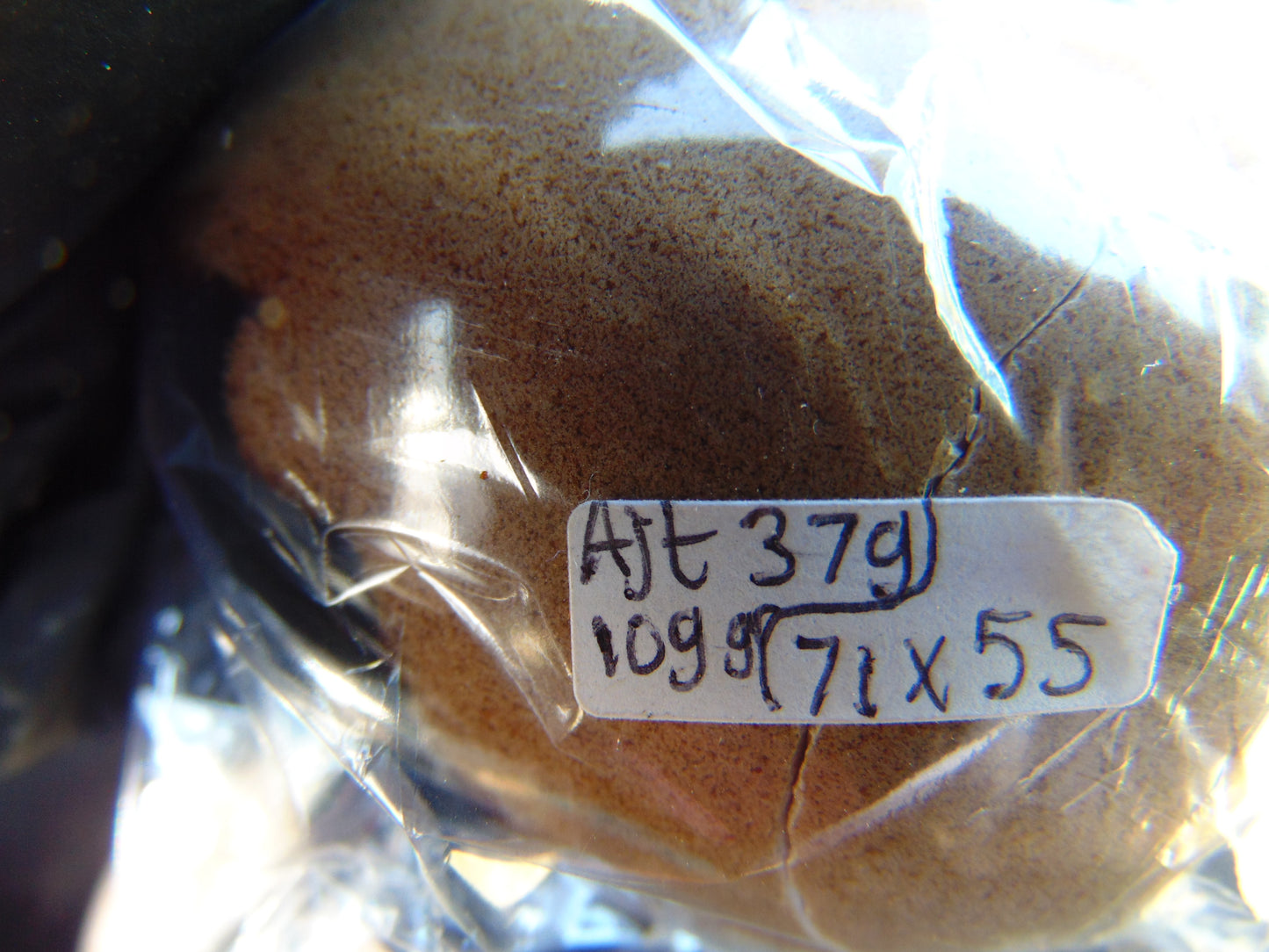 109 gr Shaped Egg 93x73 mm Indonesian White Amber for Healing AJT379